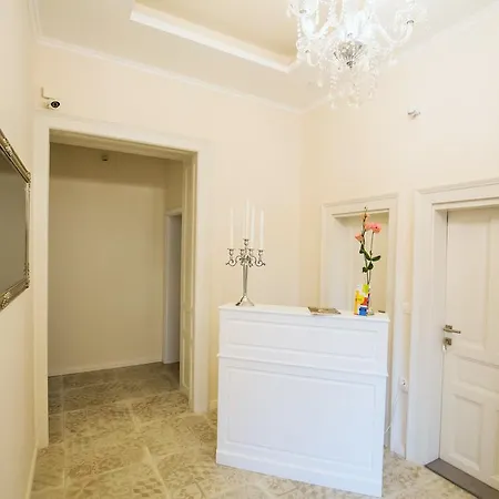 Guest house Eden Center 2*