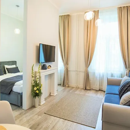 Eden Center Guest house 2*